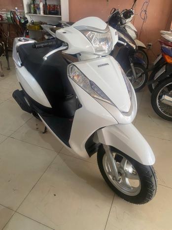 Lead 125/2015